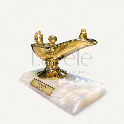PREMIO ESTILO OSCAR EN BRONCE